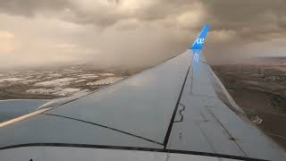 Air Europa B737 Stormy landing in Madrid