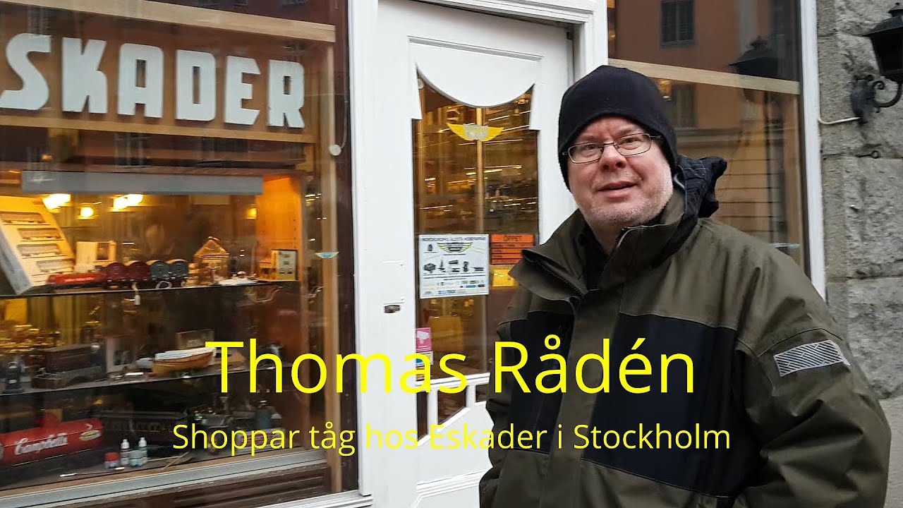 2022-12-27 THOMAS RÅDÉN - Shoppar tåg hos Eskader i Stockholm