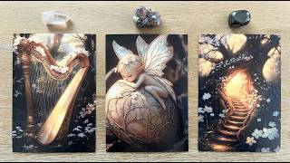 The Person on Your Minds Thoughts/ Feelings (in Separation)– Pick A Card Tarot Reading