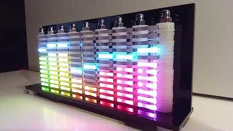 Dekorativer Digitaler Audio Spectrum Analyzer mit WS2812 RGB LED