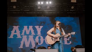 Consequences Live At Weekender Festival 2024 - Amy Moore