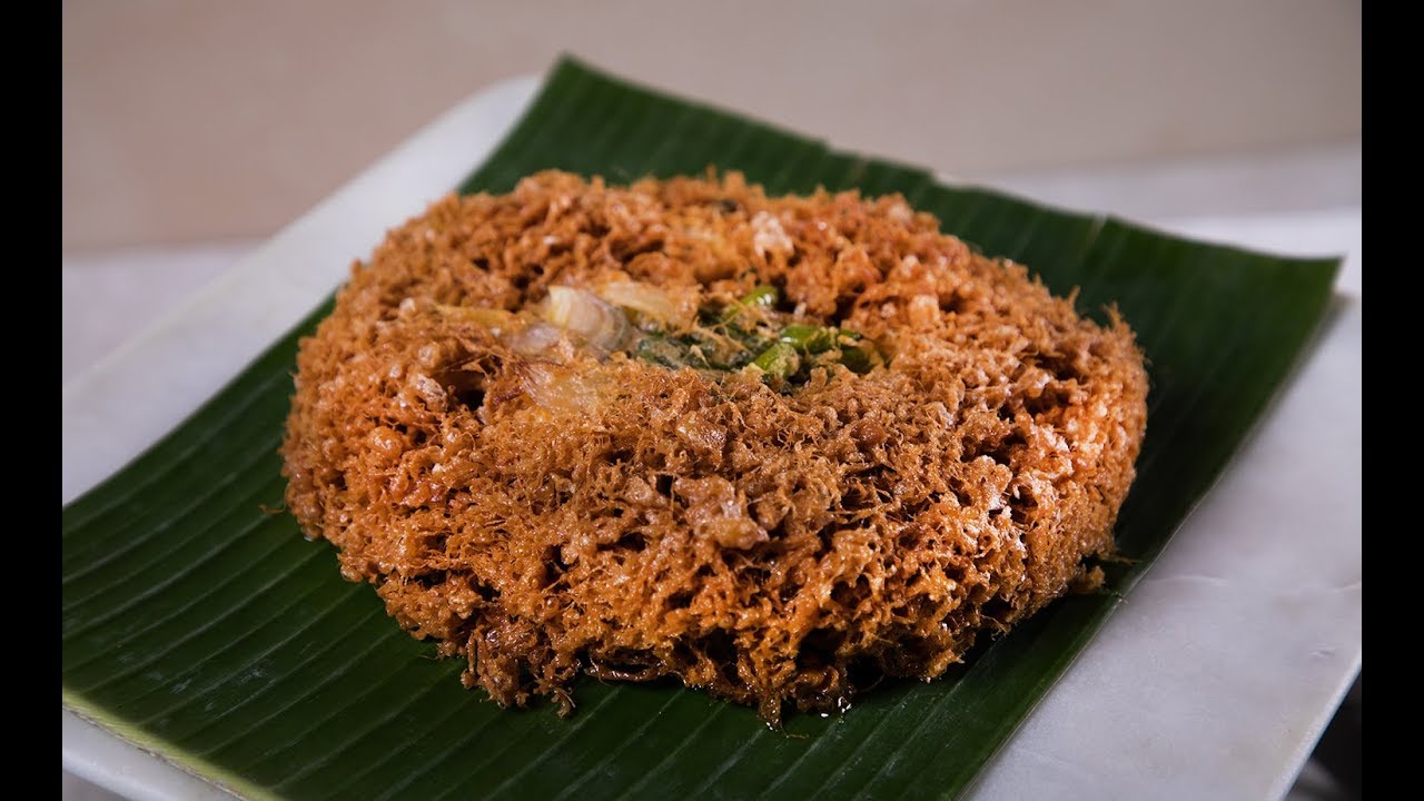 ไข่เจียวก้น(ครัว)ฟู Pot-Fried Thai Omelet : พลพรรคนักปรุง