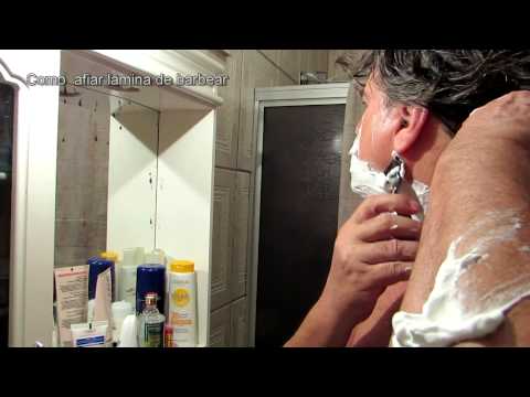 Vídeo: Afiando Uma Lâmina De Barbear Reta