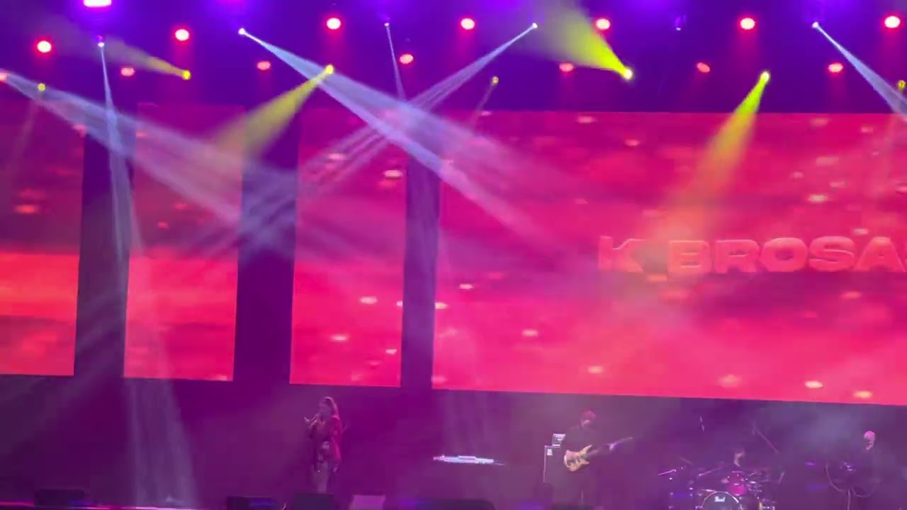 HD | NATATAWA AKO | K BROSAS live @ DEC ARENA Expo 2020 Dubai (27thFeb22)