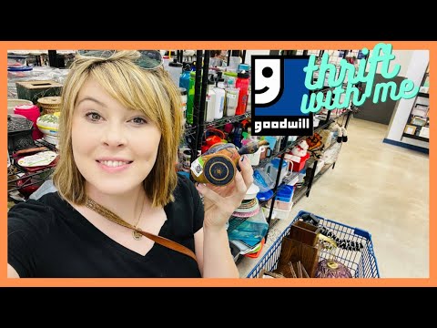 HECK Yeah! Look At Him Go. | GOODWILL Thrift With ME | Reselling