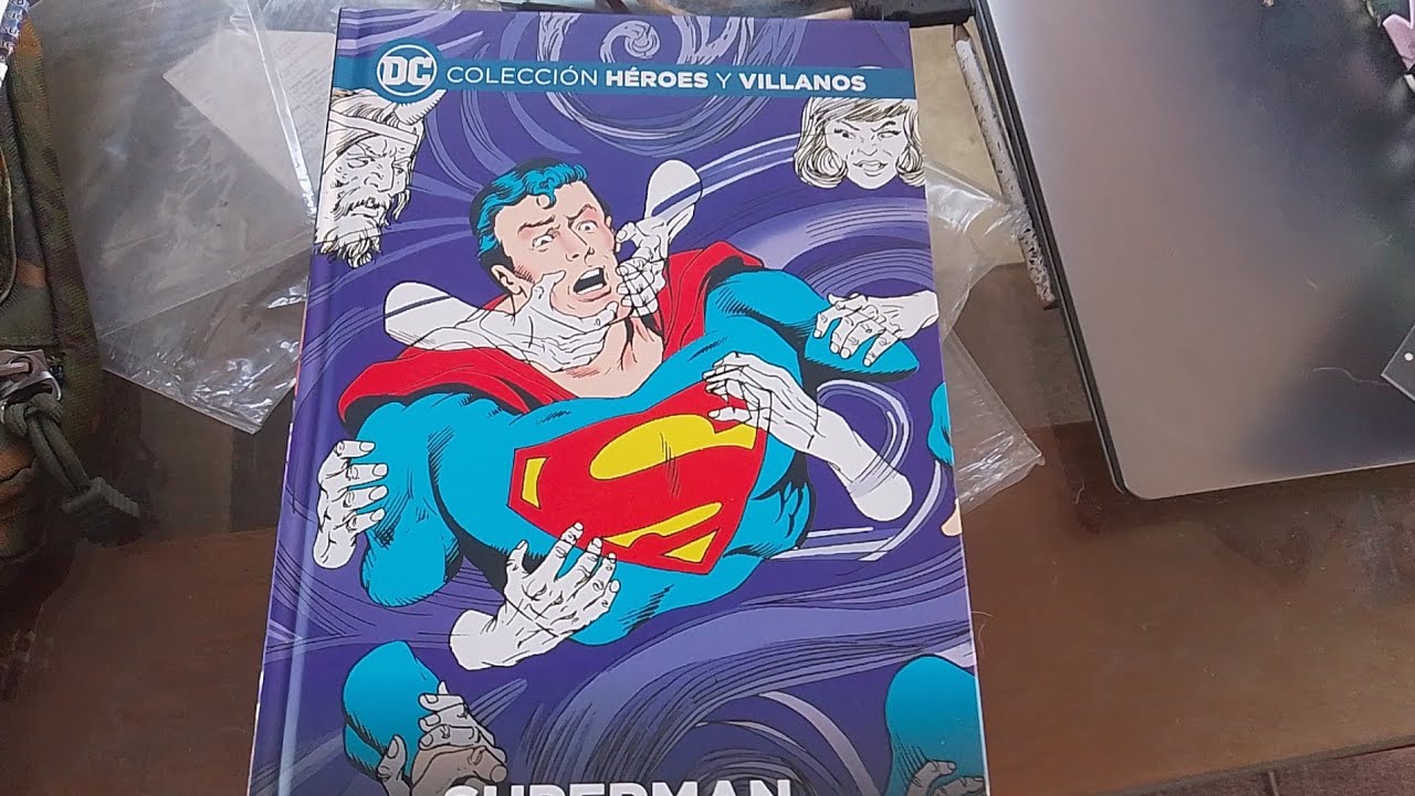 Colección Héroes y Villanos DC: Superman la zona fantasma