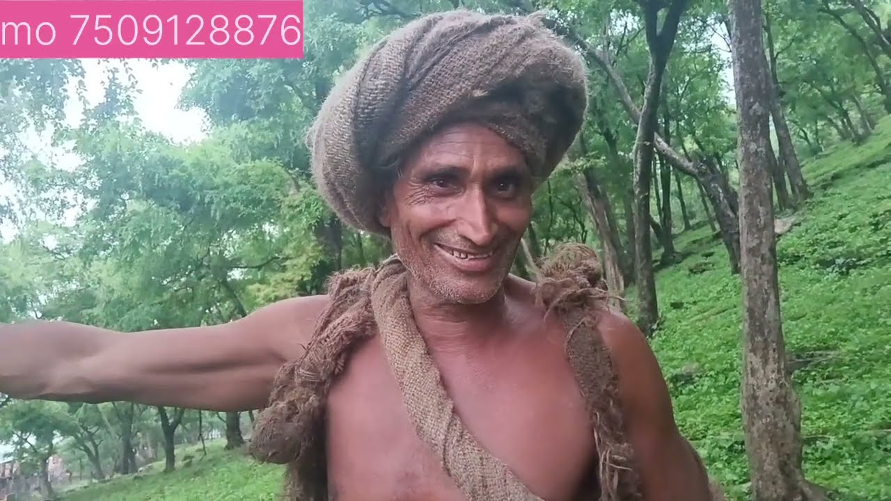 Chitrkoot k jangle माया बड़ी ठगनी है यह मनुष्य को कई रूपों में फंसा लेती है 258