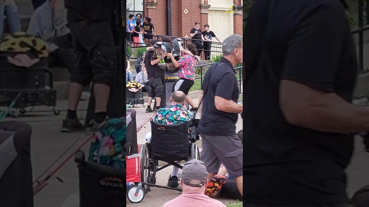 hilarious 😂 moments by juggler performance