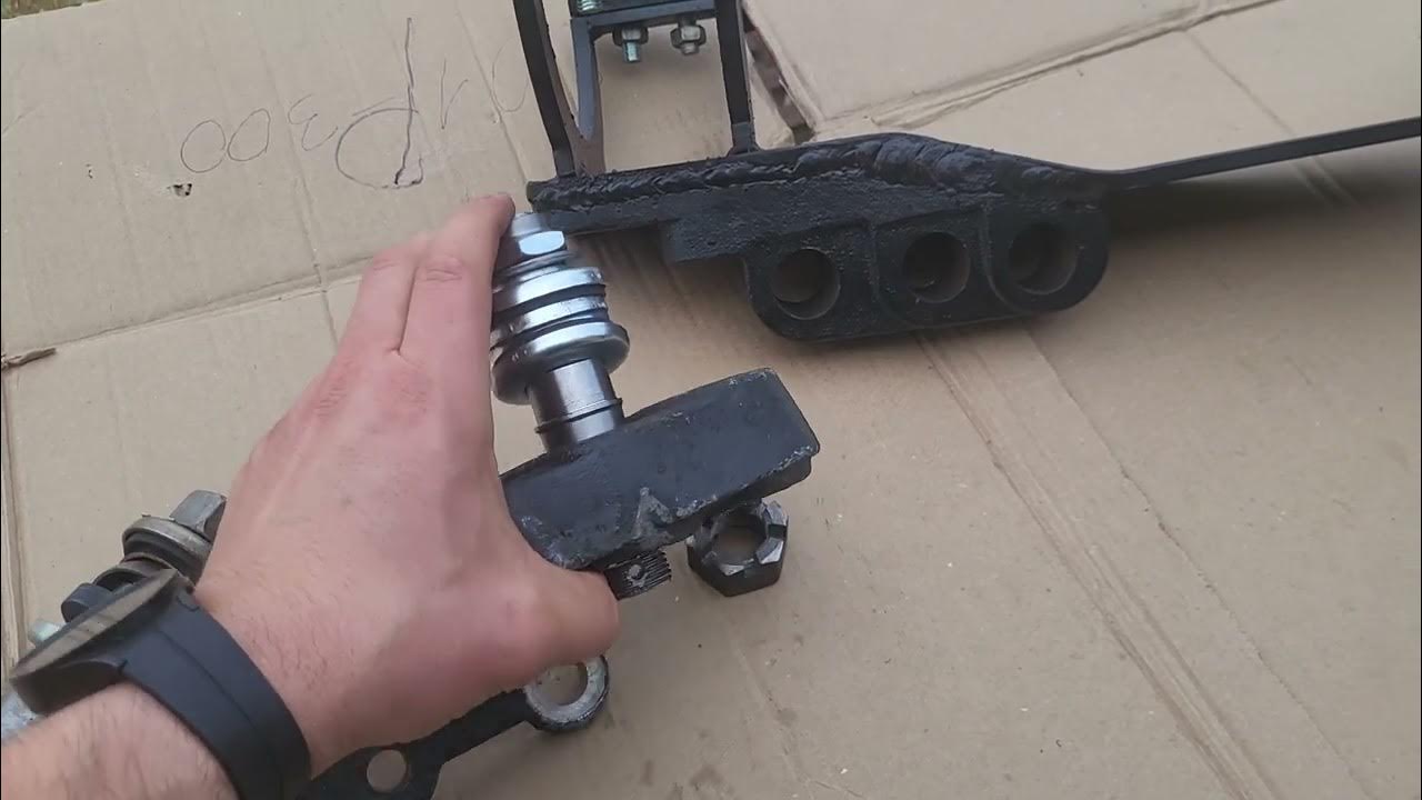 кронштейн МТЗ 82 старого образца. обычный и с хамутом - YouTube