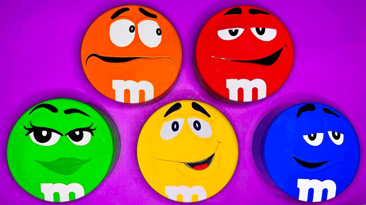 Satisfying Video | Relaxing Unpacking Funny M&M'S Tins Full of Tasty M&M'S Chocolate Candy ASMR