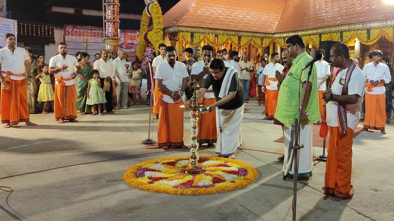 ಕುಣಿತ ಭಜನೆ|ಉಡುಪಿ ಕಡಿಯಾಳಿ ಪುರುಷರ ಭಜನಾ ತಂಡ|Kunitha Bhajane #bhajans #udupi #kadiyali  @SuchithraANitte