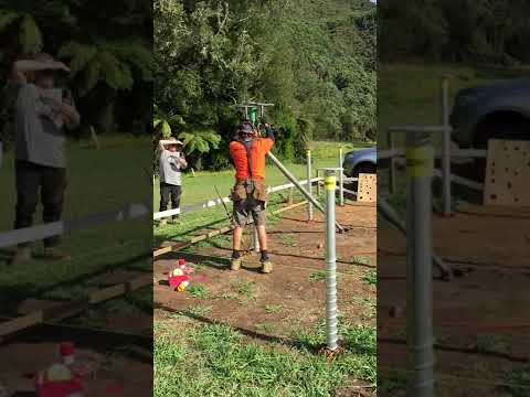 Video: Našroubujte hromádky na plot. Montáž plotu na šroubové piloty