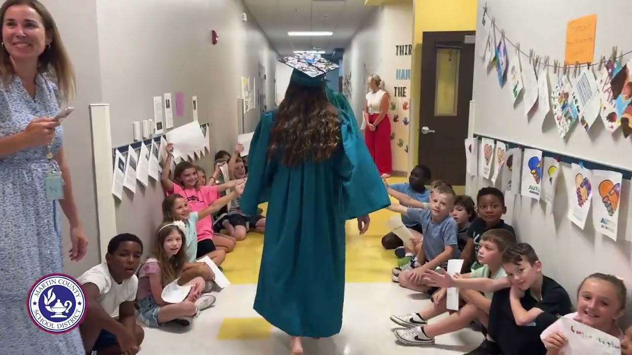 MCSD Seniors Return to Elementary Alma Mater for Beloved Grad Walk Tradition