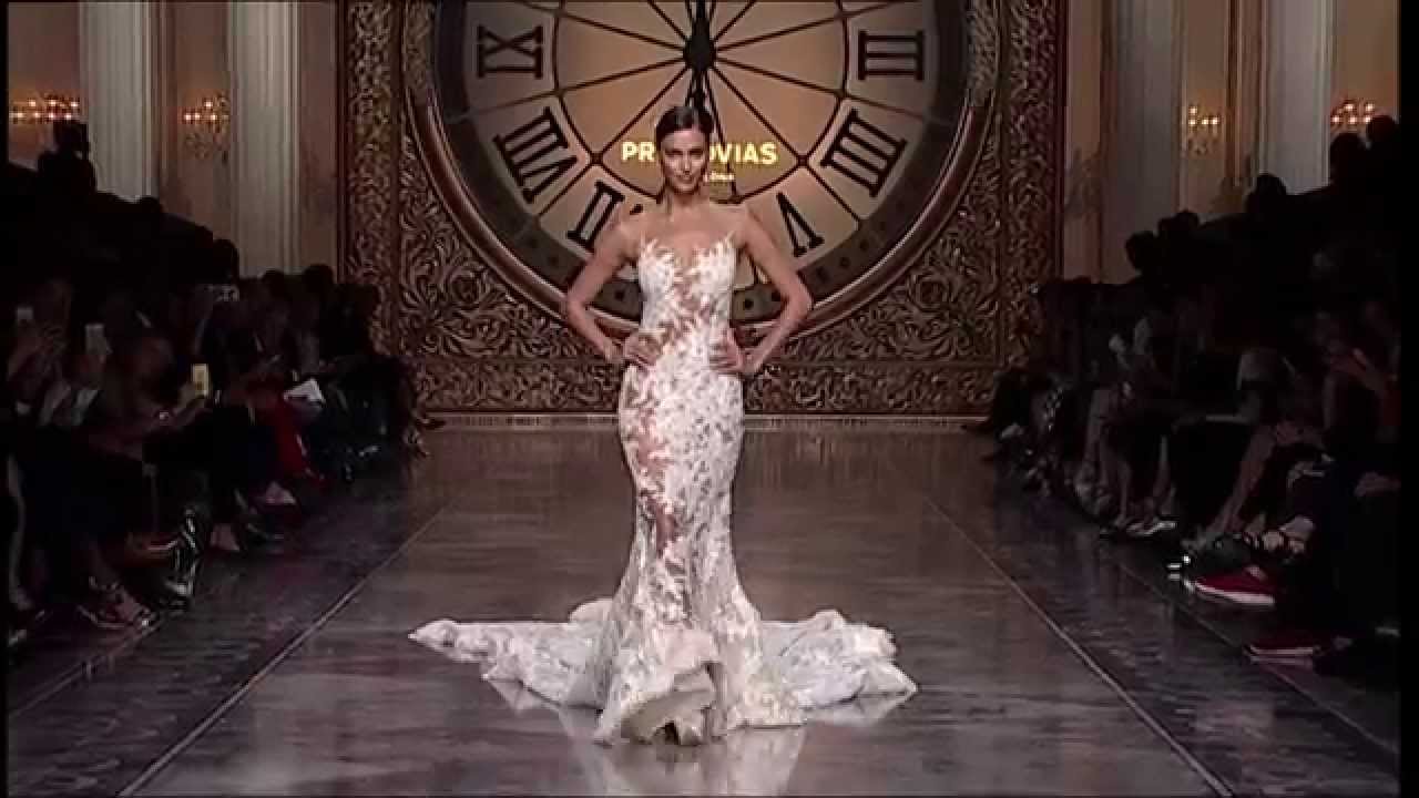 Pronovias 2016 Fashion Show - YouTube