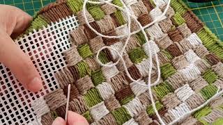Um artesanato fácil de fazer , não precisa saber fazer crochê,feito na talagarça