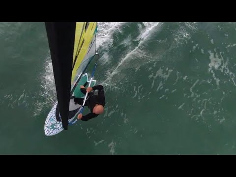 WINDSURFING DANS 5/10 NOEUDS. 📍SAINT-JEAN-DE-LUZ 