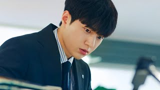 Orphaned Boy with 300 IQ Plots Revenge for His Foster Father!