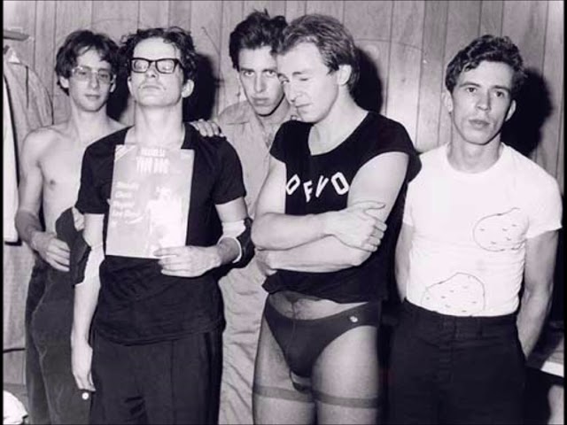 Devo ''Be Stiff''