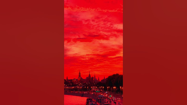 If the sky turns red, call cops immediately 😱