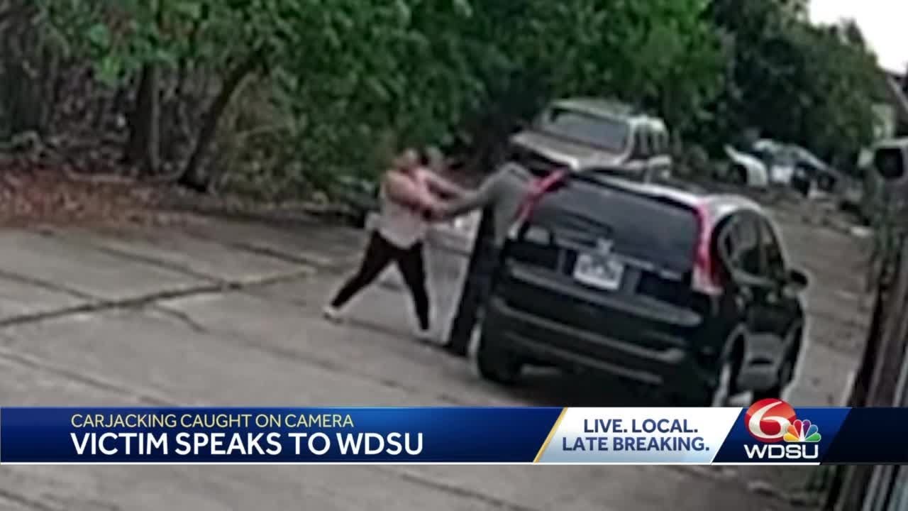 Carjacking caught on cam YouTube