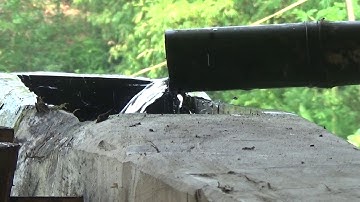 Cối giã gạo dùng sức nước chảy