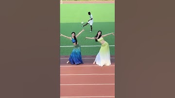 Thumbnail of Waka waka #dance #shorts #wakawaka
