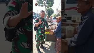 Jualan Terus Ya Kek tni satpolpp penjualkopi kopikeliling penertiban