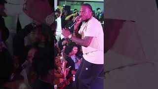 Valiant Hits Hard In Ct   On Chanel