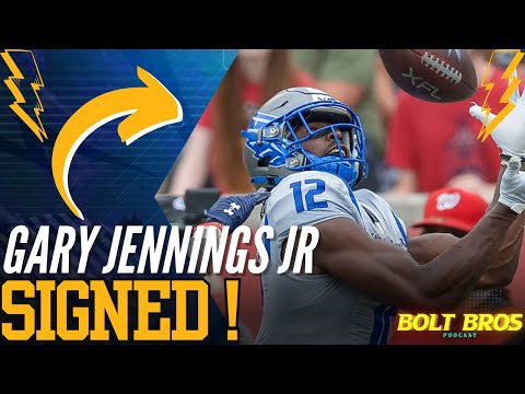 Tyler Biadasz Out for Season on IR, Team Signs WR Gary Jennings Jr. | Bolt Bros | LA Chargers