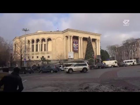 მიუხედავად სოციალური გაჭირვებისა  შობის დღე მოსახლეობისთვის  ტრადიციულად სადღესაწაულოა /MTAVARI/