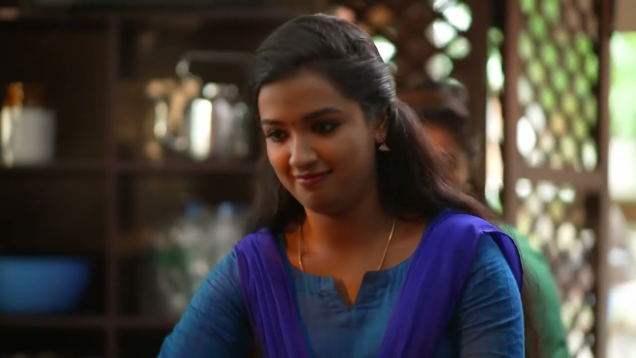 Sharadaയുമായി വഴക്കടിച്ച് Sharika  | Kudumbashree Sharada | Full Ep 87 | Sreelakshmi - Zee Keralam