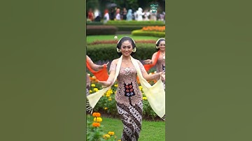 Pentas Seni Tarian Jawa Tengah Dengan Iringan Musik Gending Jawa Klasik Bikin Adem Ayem
