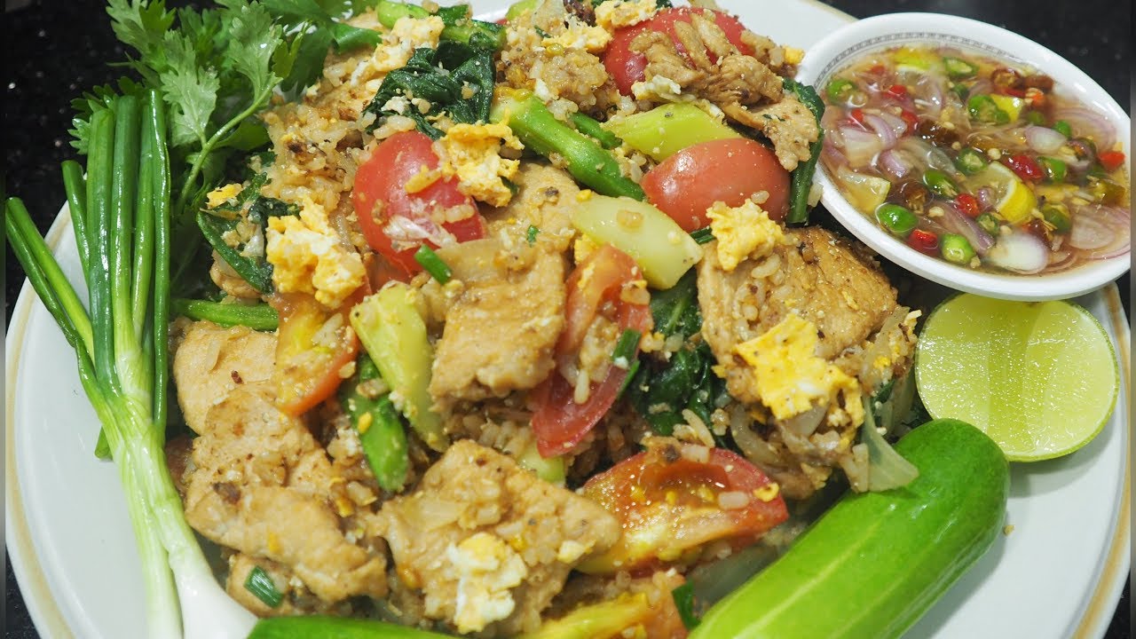 ข้าวผัดหมูซีอิ๊วดำ ศุภชัย เสมอมิตร โหน่งโชว์ l เข้าครัวกับคุณโหน่ง