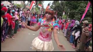 Karnaval lucu joget JARAN GOYANG ~ NELLA KHARISMA di Desa Bodang Kec.padang Kab.LUMAJANG