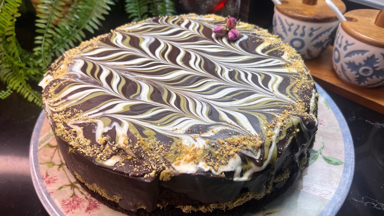 ترند شكلاتة دبي بس بالكيك من أطيب وأخطر الوصفات لازم جربوها 😋