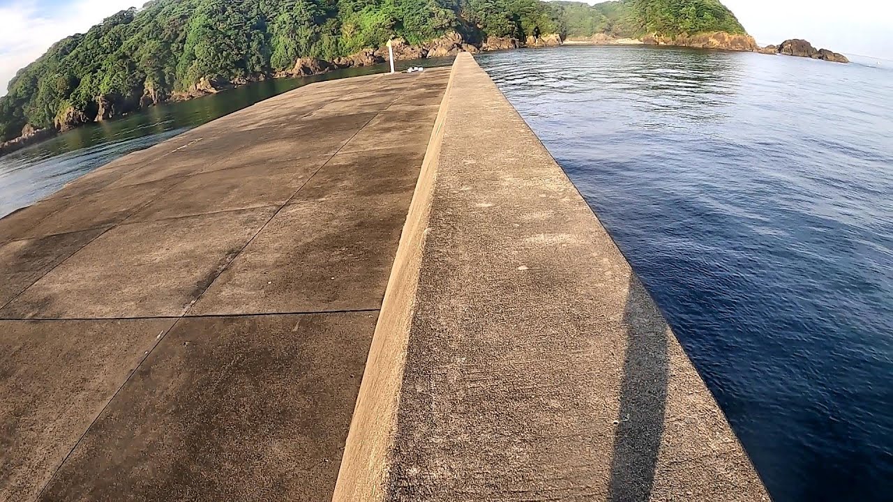 I spent a month exploring various embankments in search of