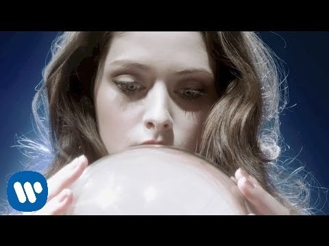 Dream Theater - The Looking Glass [URADNI VIDEO]