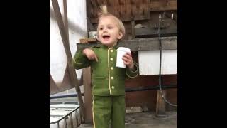 Taking A coffee break on set: Presley Smith behind the scenes ASOUE season 3