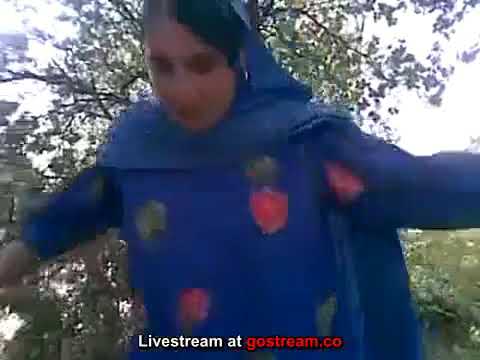 لڑکی لڑکا گندے کام کرتے پکڑے گئے