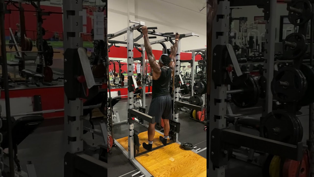 Perfect Pullups!! 90 Degree Eccentric Isometrics with NFL pro Chris Carson