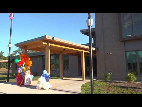 First day at 2 new elementary schools in Cheshire