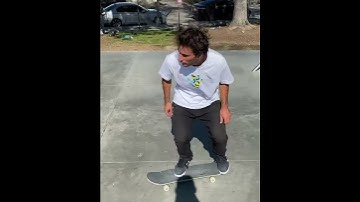 @mickypapa |PERFECT SWITCH BIG FLIP  FRONT SIDE  BLUNT SLIDE  !! | Instagram Clip