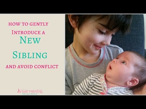 how to gently introduce a new sibling and avoid conflict
