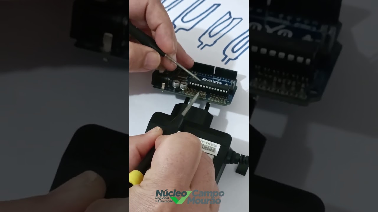 Aula 2 - Manutenção do kit de robótica - Conectores Arduino UNO, Arduino MEGA entre outros.