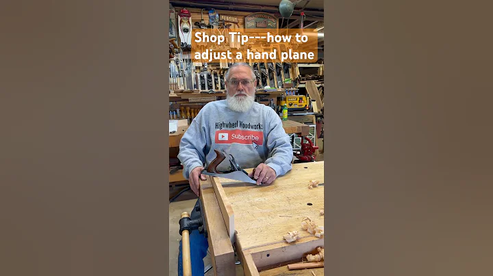 Shop tip, how to adjust a hand plane. #woodworking #diy #shorts