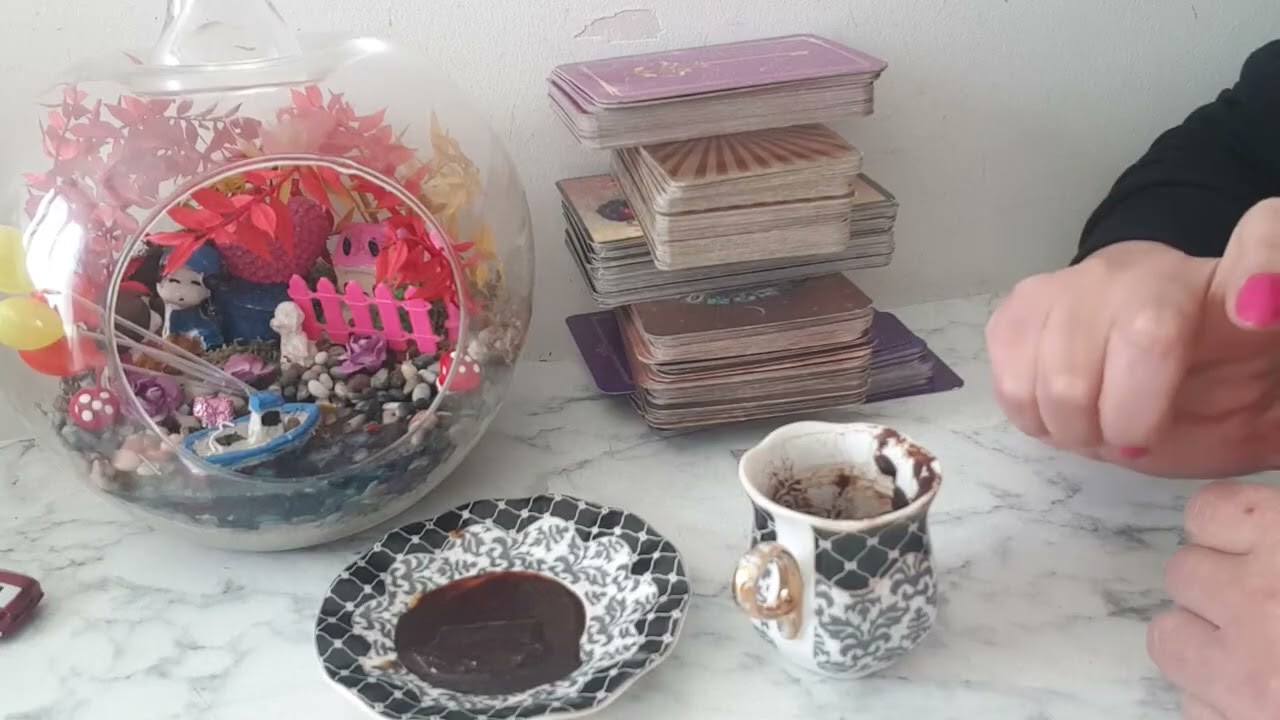 ASLAN BURCU  ♥️👫🍀KAHVE FALI