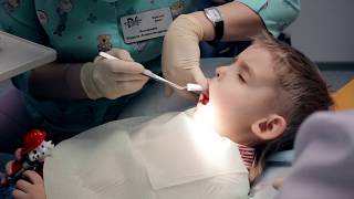 Смотреть видео Стоматологическая клиника ДЕНТАЛ-ЛЮКС
