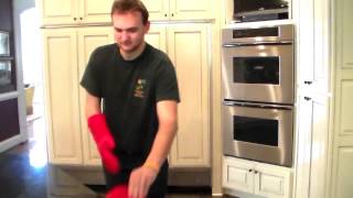 Don't Get Burned! Cool Silicone Oven Mitts