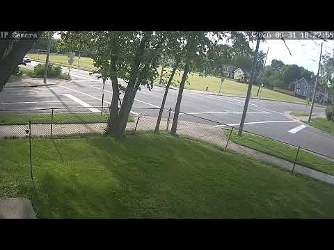 2026/05/31 Toledo, Ohio: "Check out this Dangerous Driver, zooms thru 4-Way Stop, central Toledo"