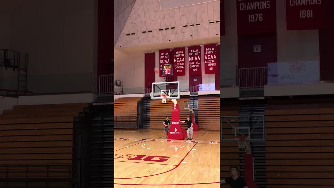 IU Freshman wins new car YouTube